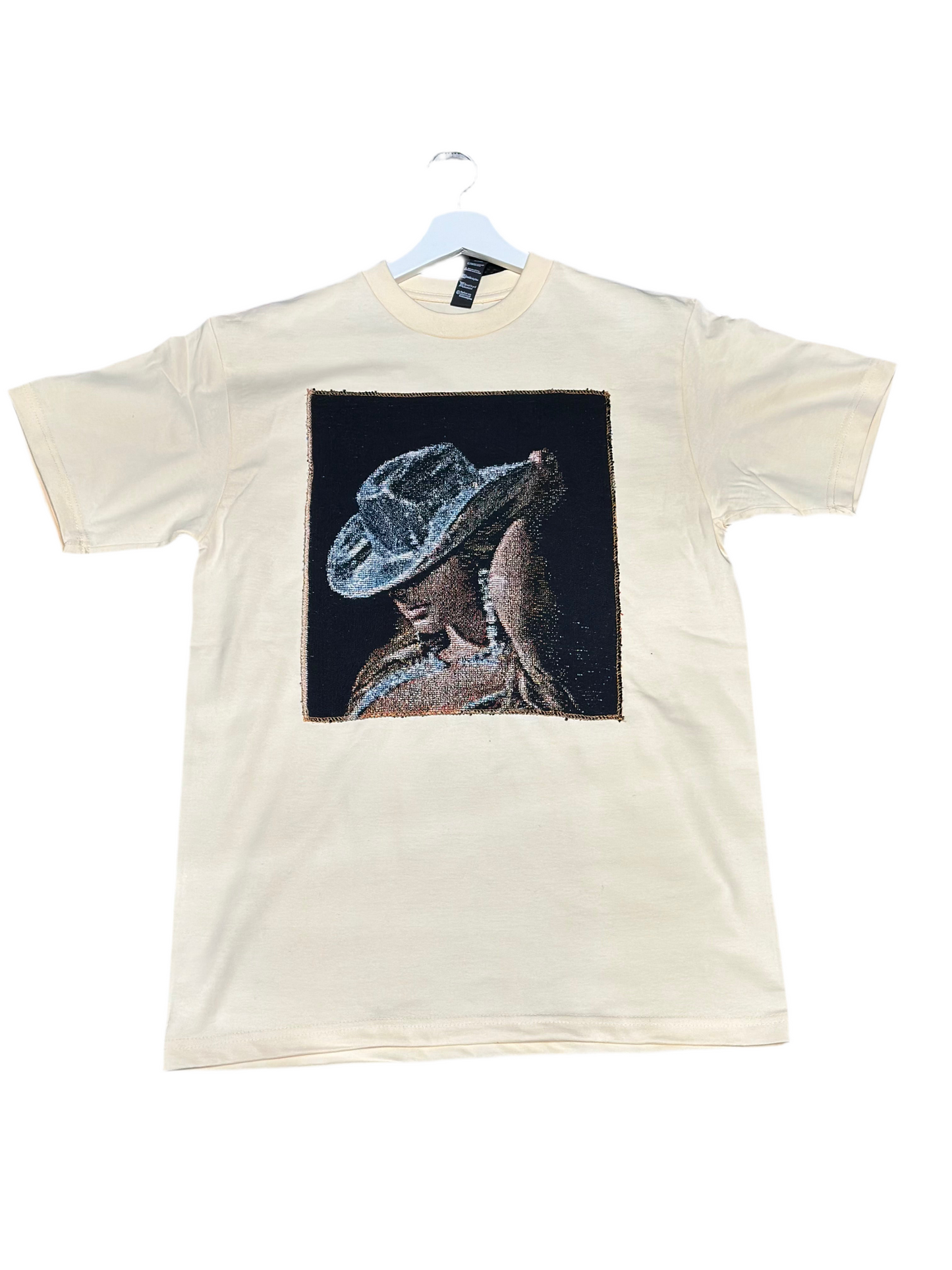 ANGEL GENTLE: COWBOY CARTER TAPESTRY GRAPHIC TEE