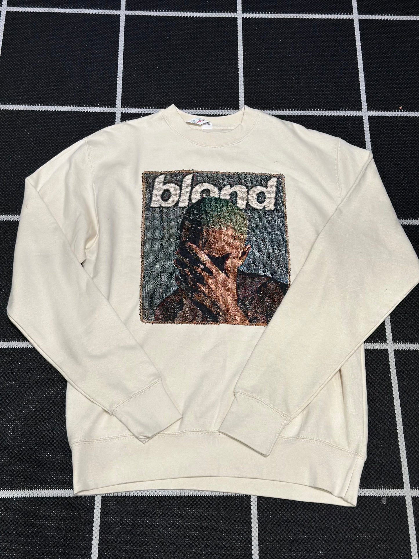 ANGEL GENTLE: TAPESTRY SWEATER- CREAM