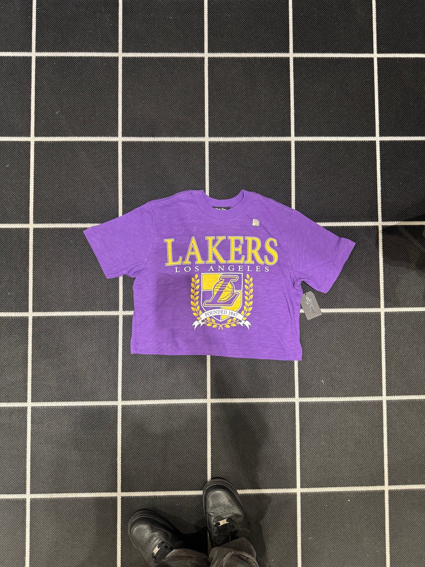 JUNK FOOD CLOTHING: LAKERS CROP TOP