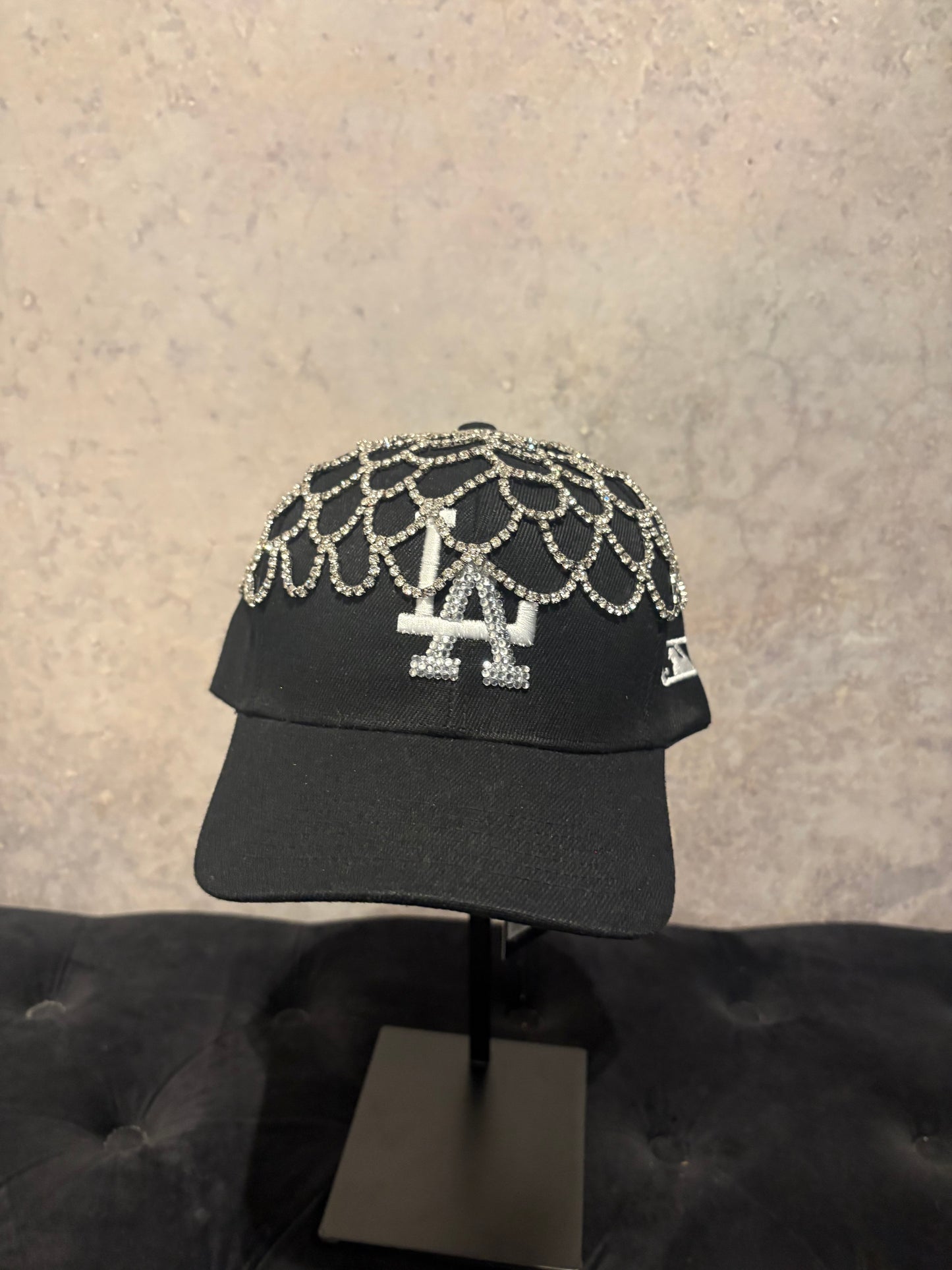 THE BEDAZZLED CAP: LA BLACK HEAD WRAP