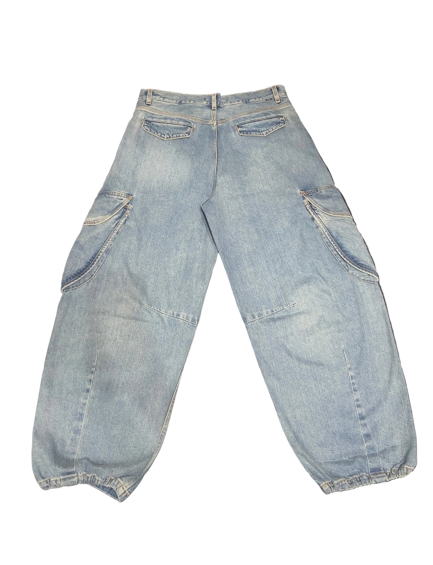 LEVI’S BAGGY FIT CARGO POCKET JEANS