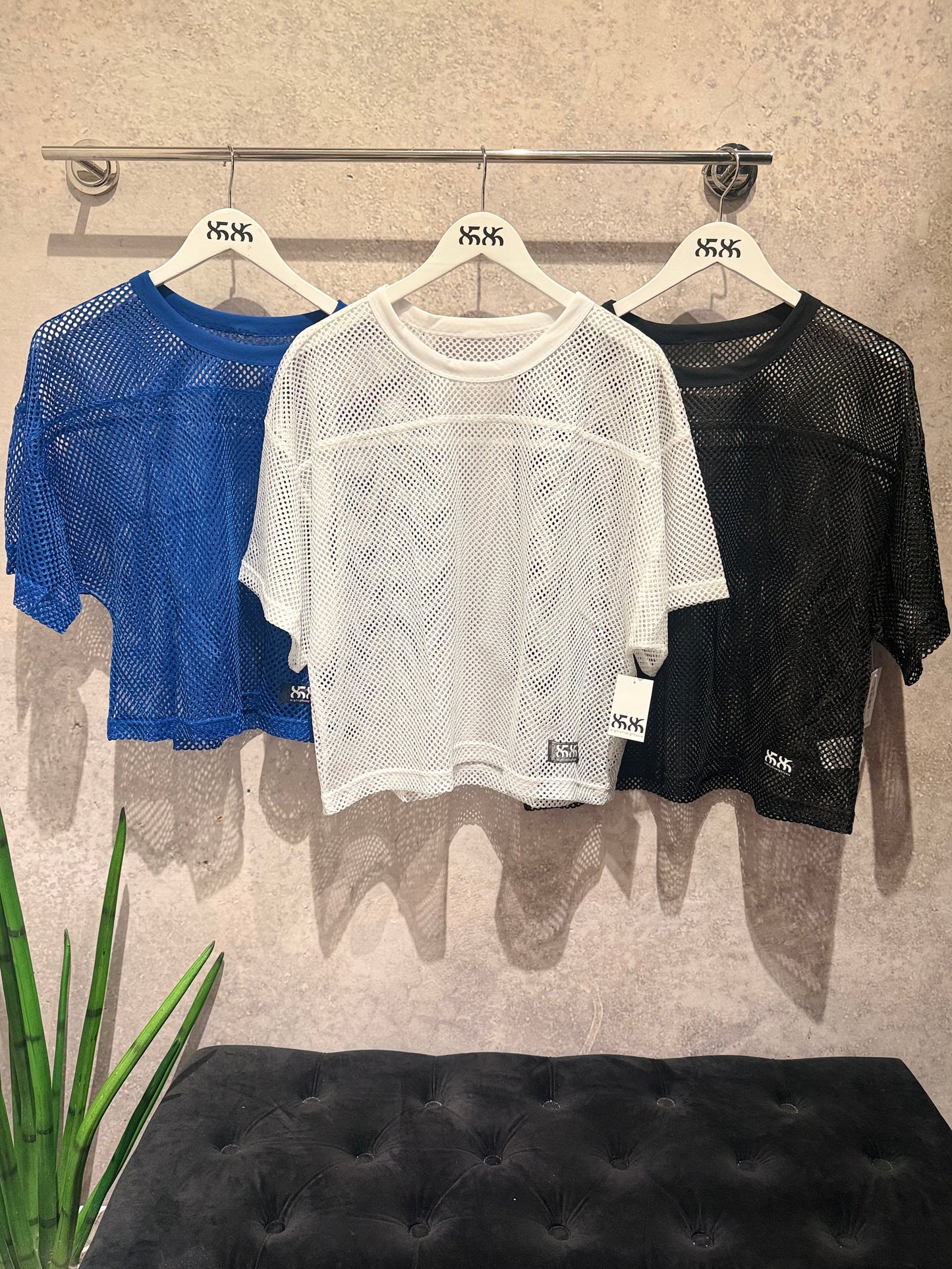 8586: UNISEX CROPPED JERSEY TEE