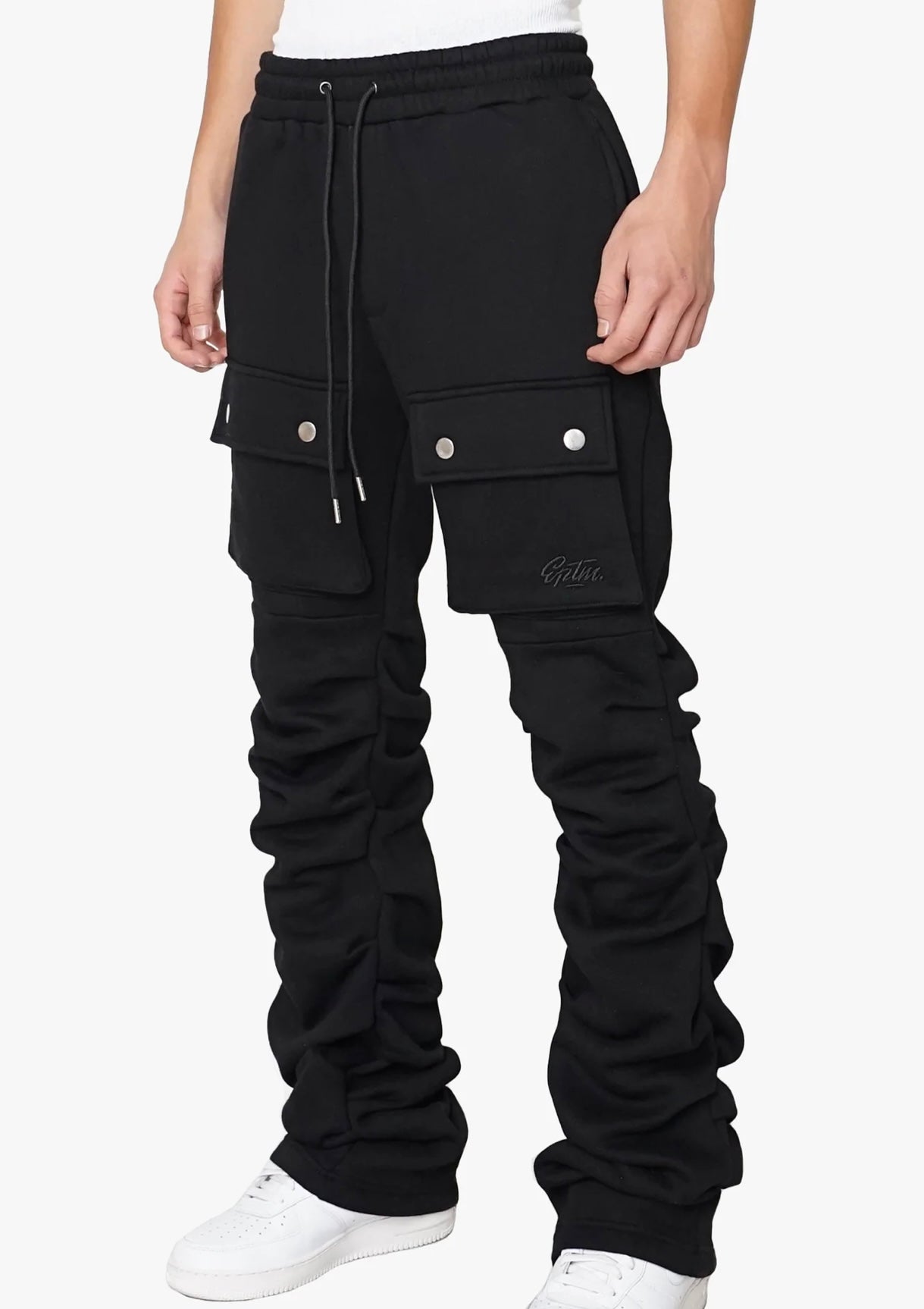 EPTM STACKED CARGO SWEATPANTS (black)