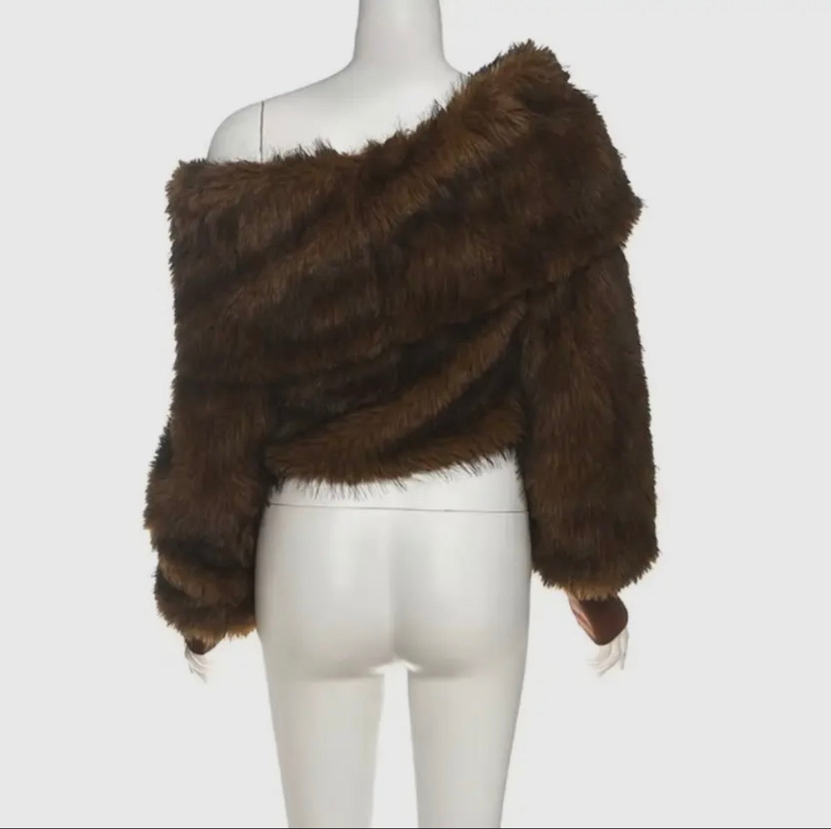 BOHO: OFF THE SHOULDER FAUX FUR TOP