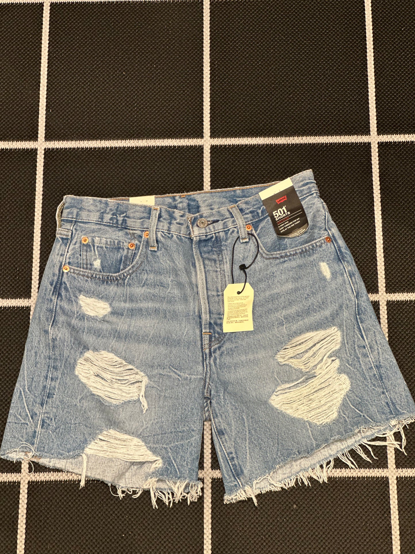 LEVIS: 501 HIGH RISE SHORTS