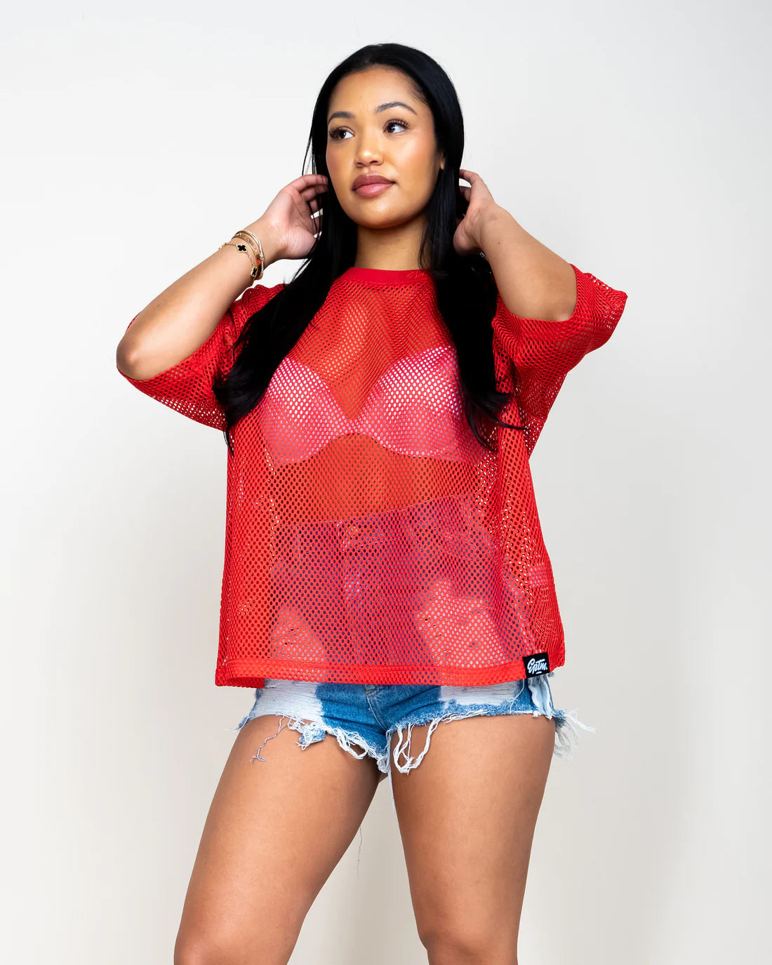 EPTEM MESH STADIUM JERSEY IN RED (model front view on woman) -8586