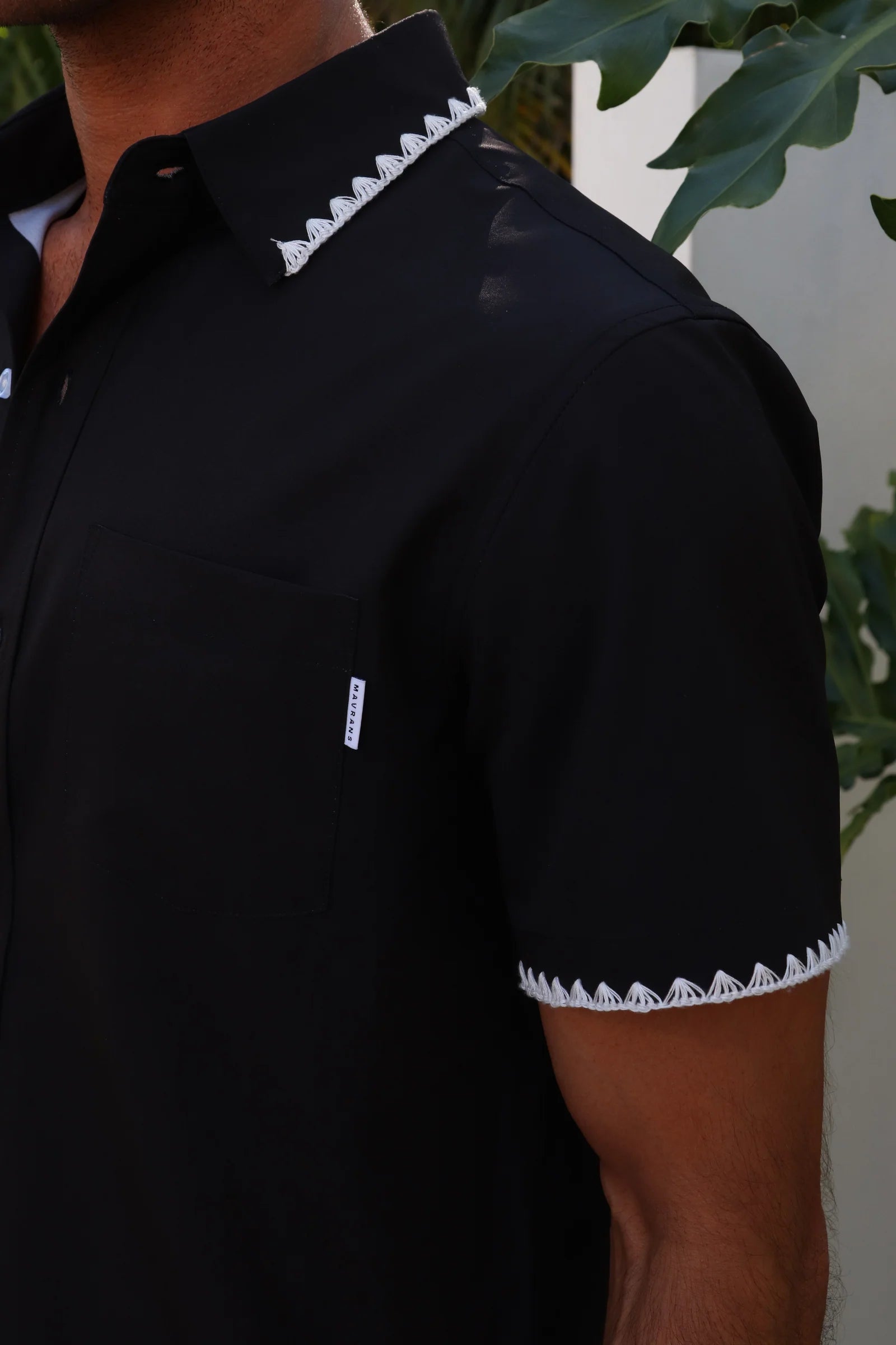 MARVANS: BLACK STICH WEEKEND SHIRT (close up view, arm detailing)