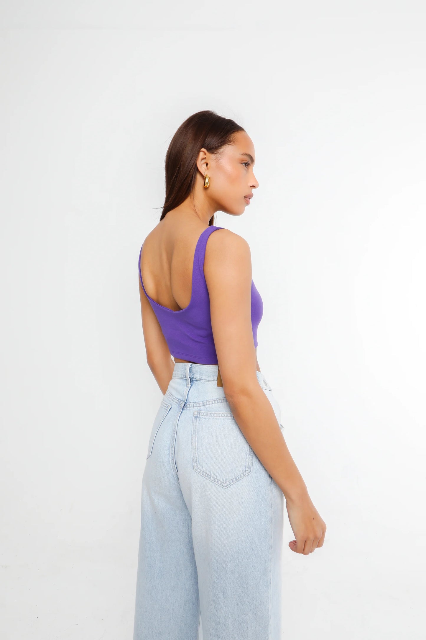 HYPE & VICE: SCOOP NECK CROP TOP