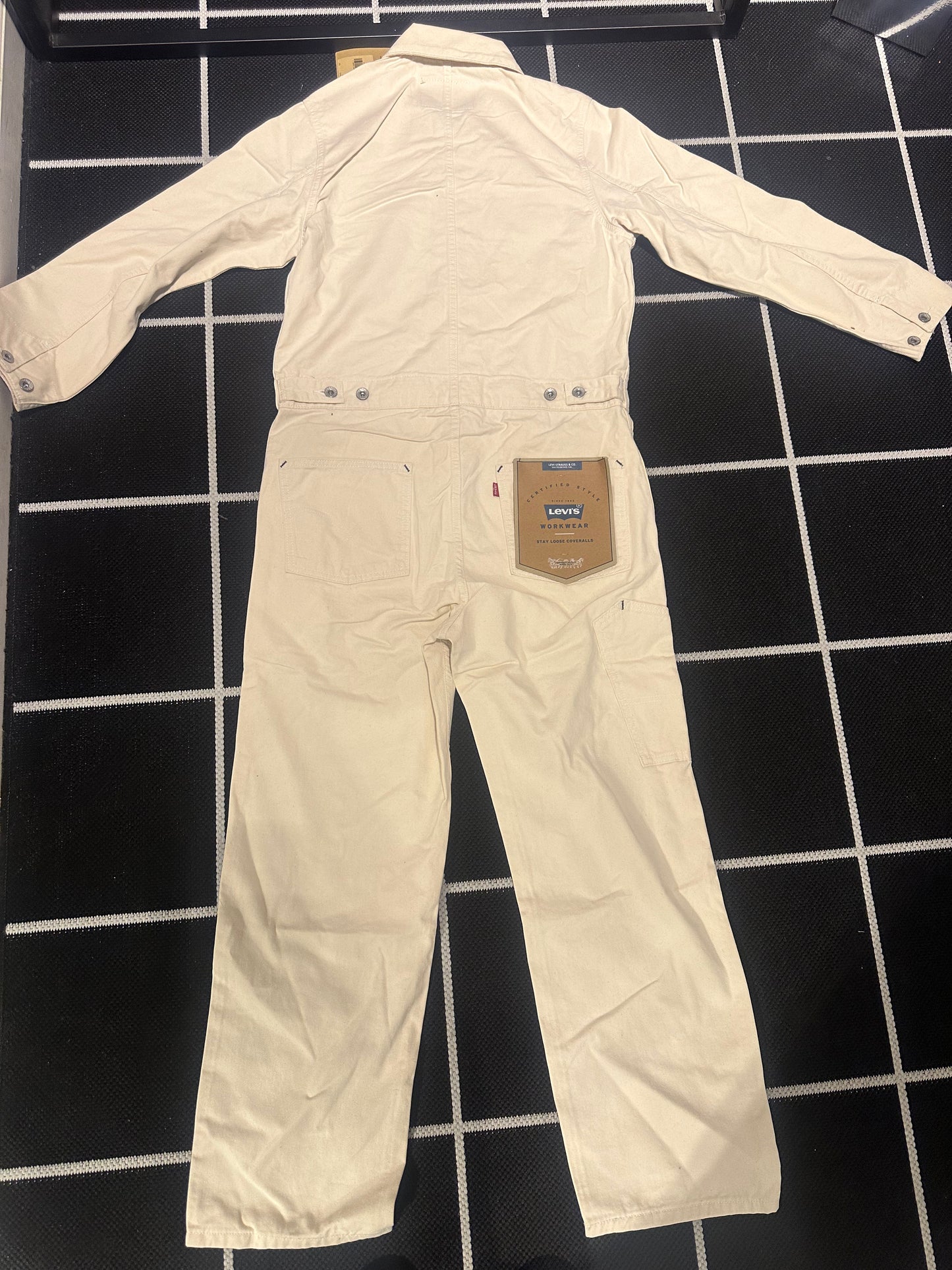 LEVIS: STAY LOOSE COVERALLS