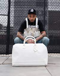 TOTE N CARRY: APOLLO XL DUFFLE BAG