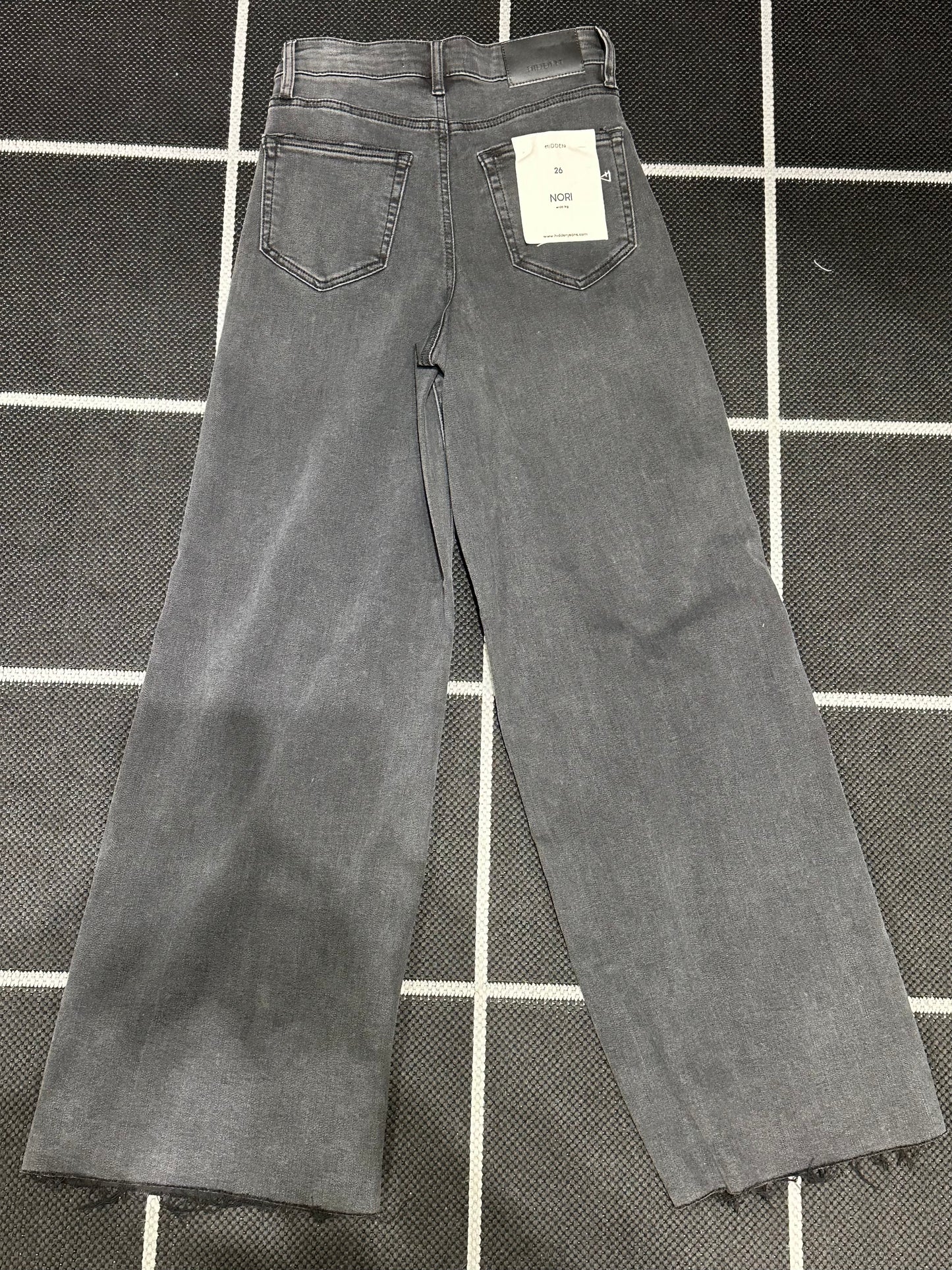 HIDDEN: NORI CROPPED WIDE LEG JEANS