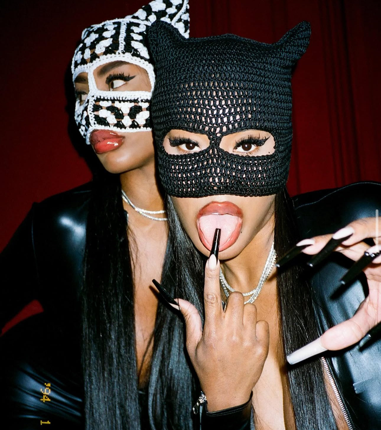 ARKYVE: PANTHER CROCHET MASK