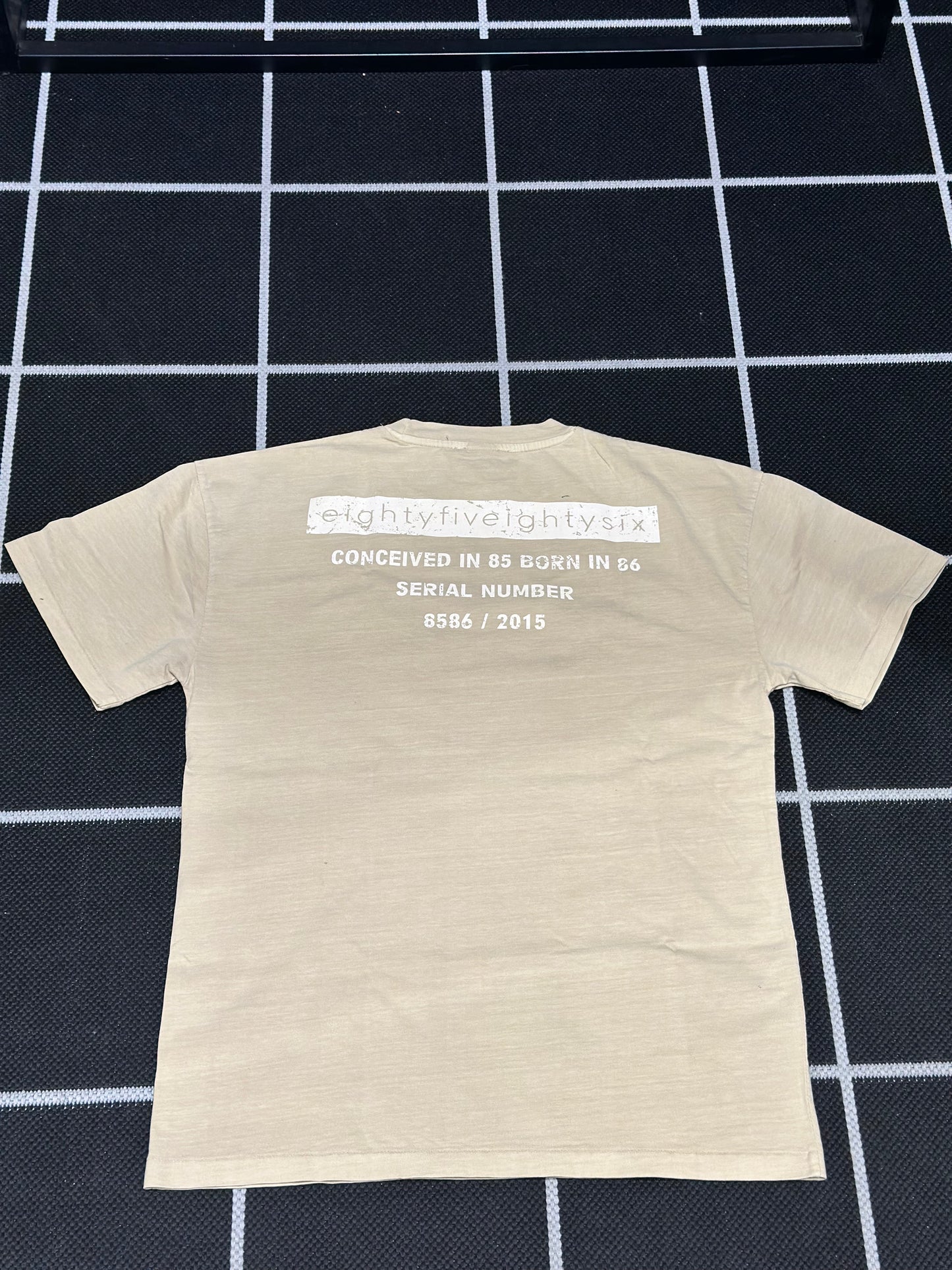 8586: VINTAGE WASH ANNIVERSARY TEE