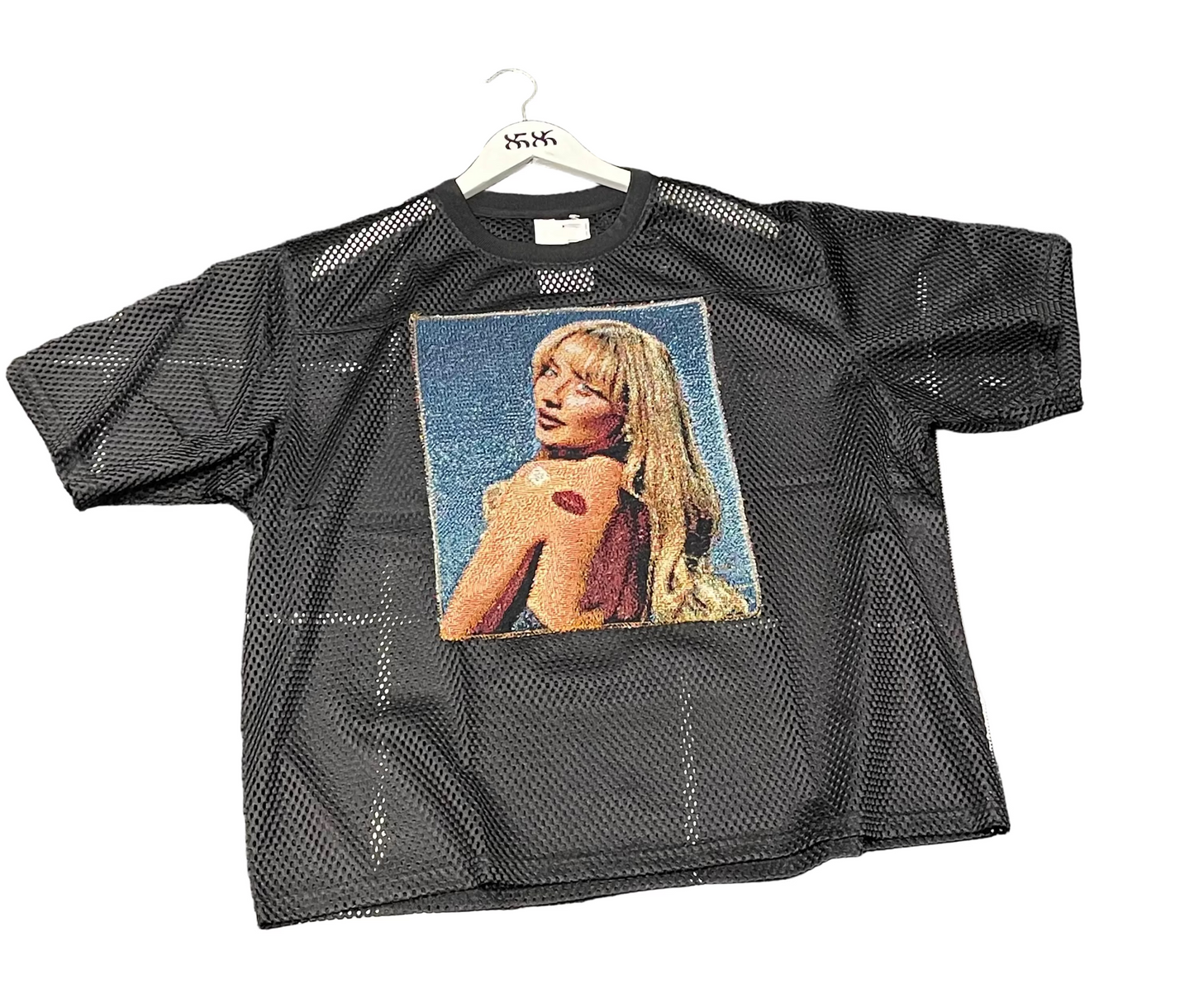 ANGEL GENTLE: Sabrina Carpenter JERSEY MESH TAPESTRY TOP