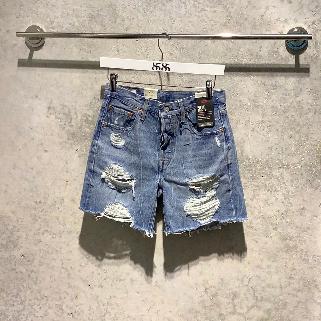 LEVIS 501 high rise mid thigh shorts