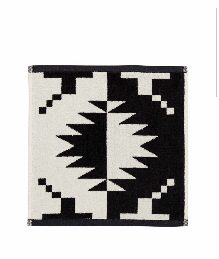 PENDLETON: SPIDER ROCK FACE TOWEL WASHCLOTH - 85 86 eightyfiveightysix