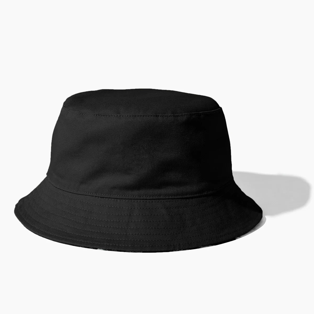 BANKS JOURNAL: REVERSIBLE BUCKET HAT black