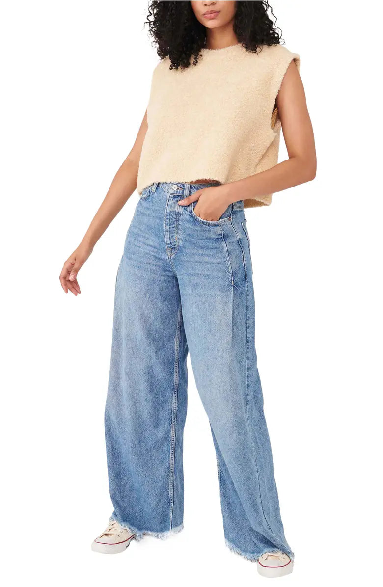 Free people 2025 frayed hem jeans