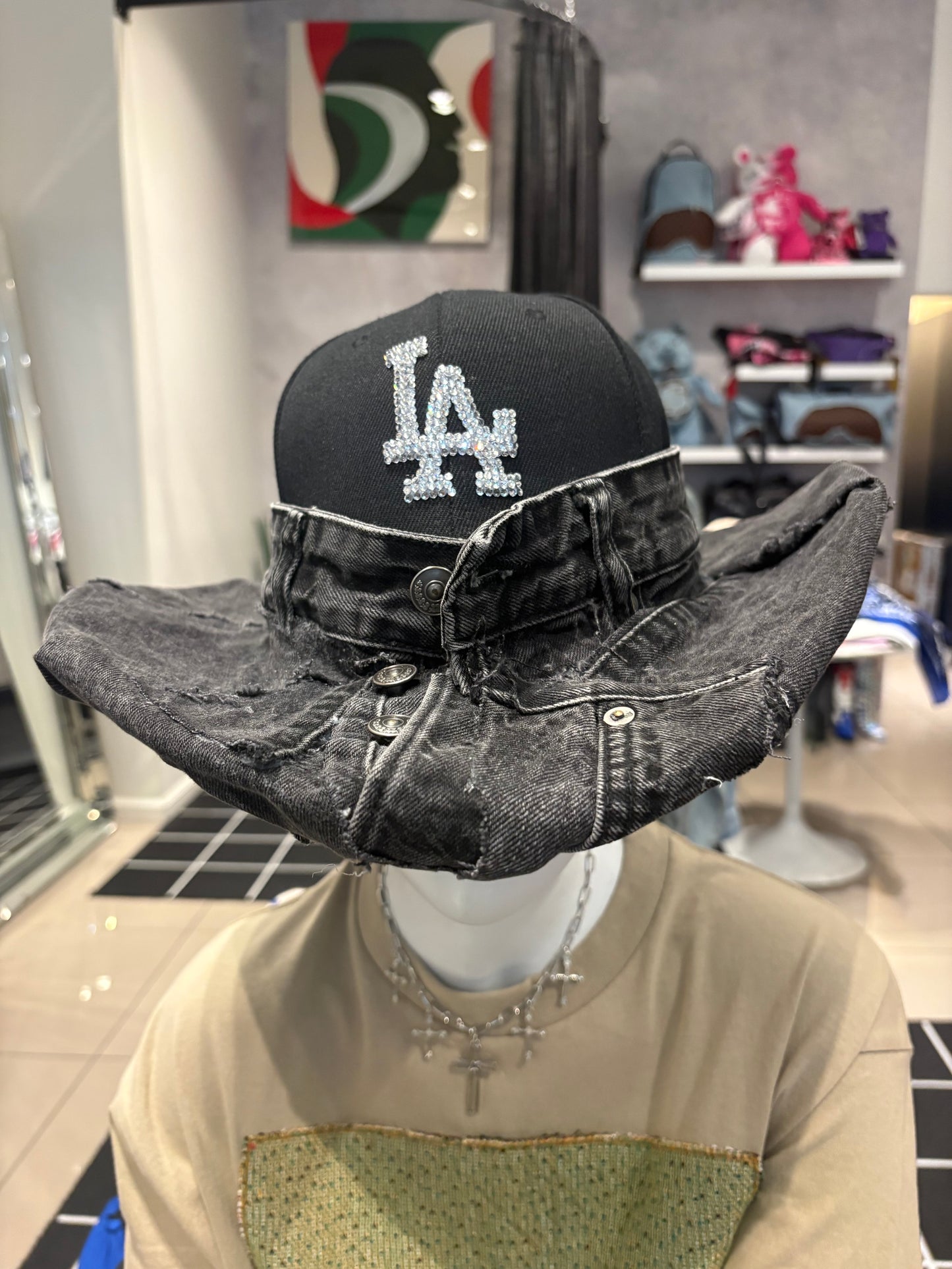 THE BEDAZZLED COWBOY HAT: LA