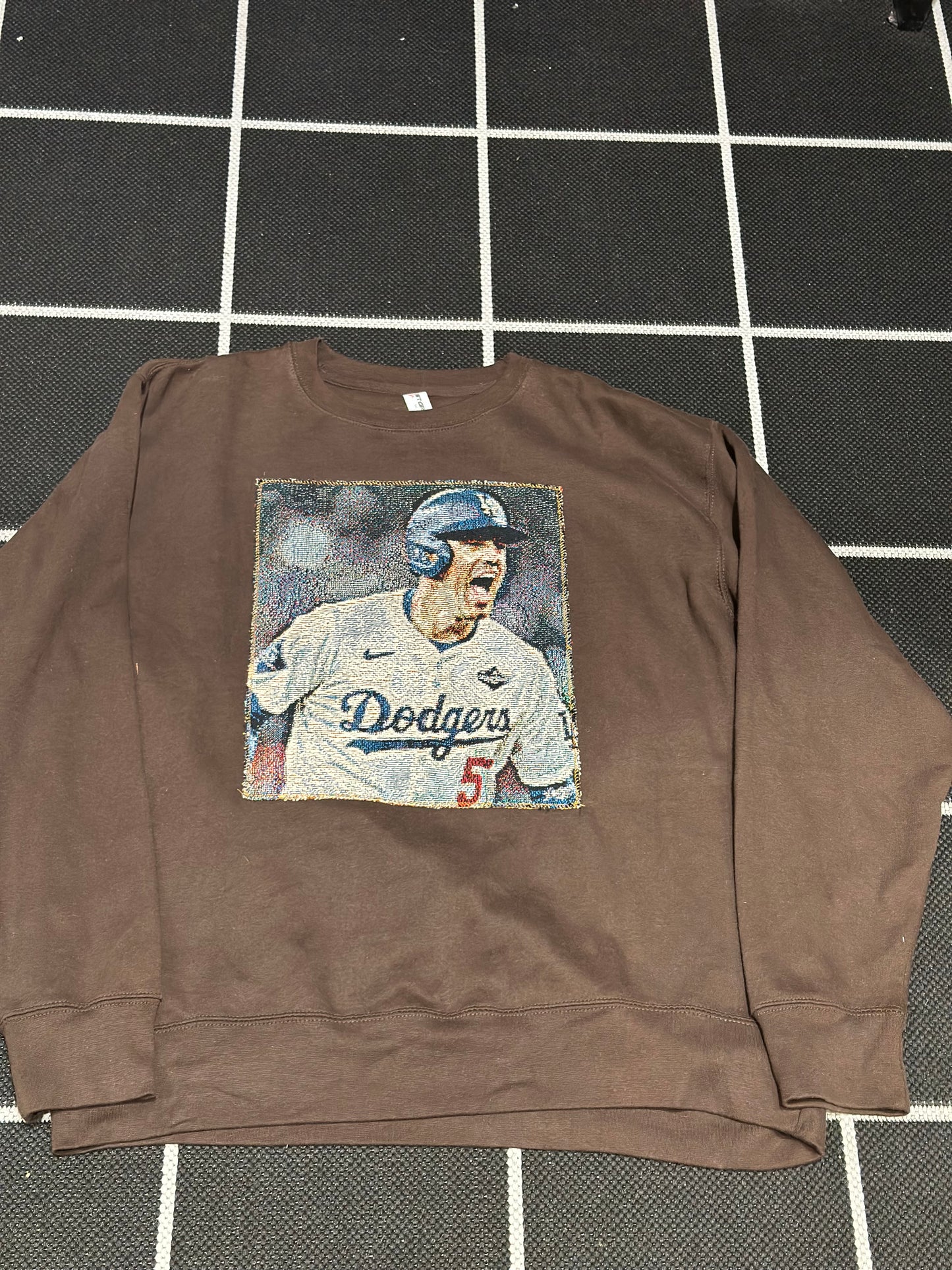 ANGEL GENTLE: TAPESTRY SWEATER- BROWN