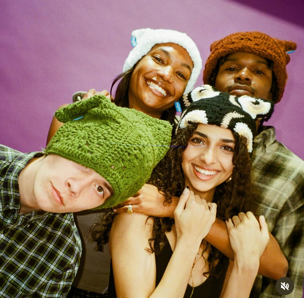 ARKYVE: CROCHET CAT HAT