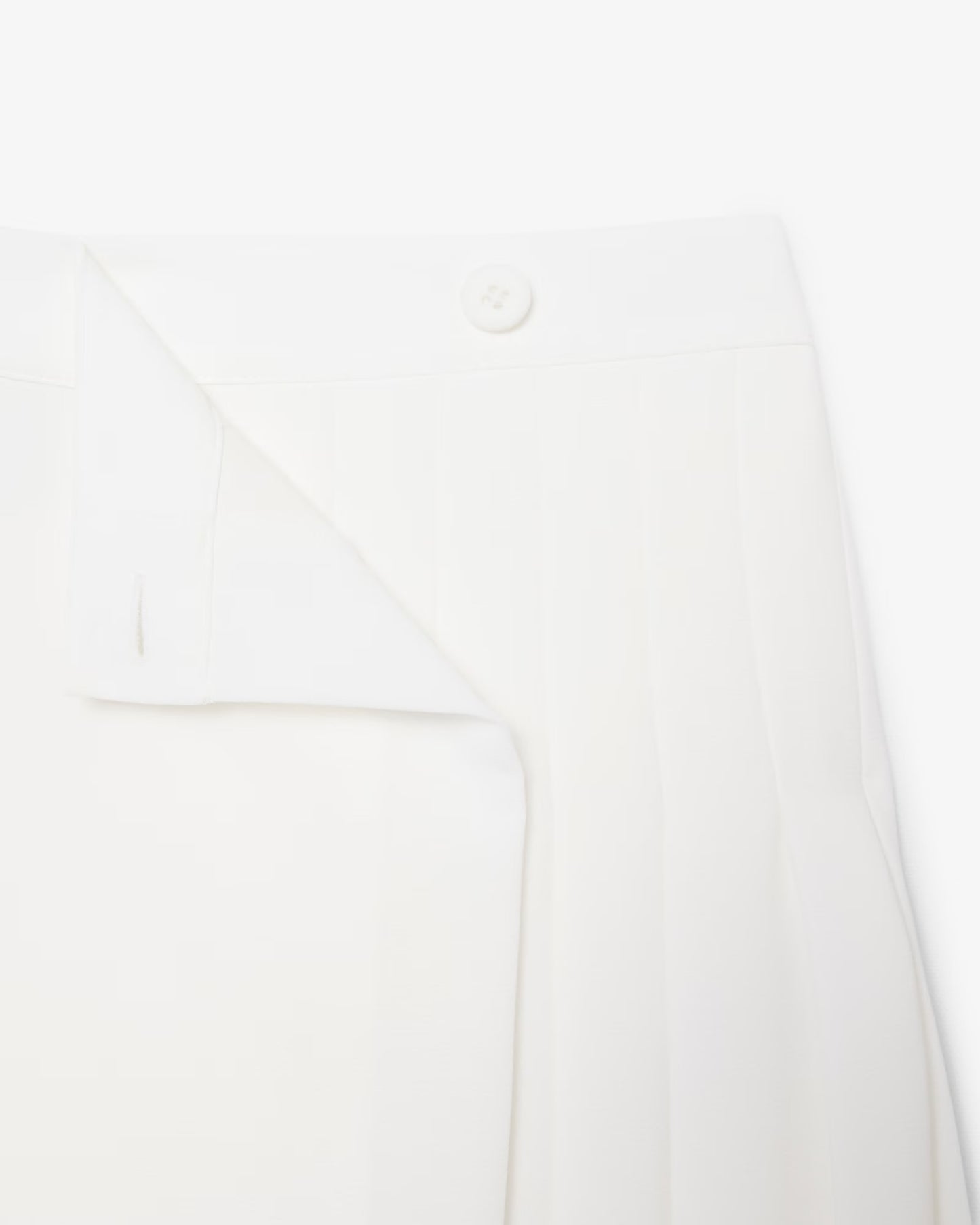 LACOSTE: FLUID CREPE PLEATED SKIRT