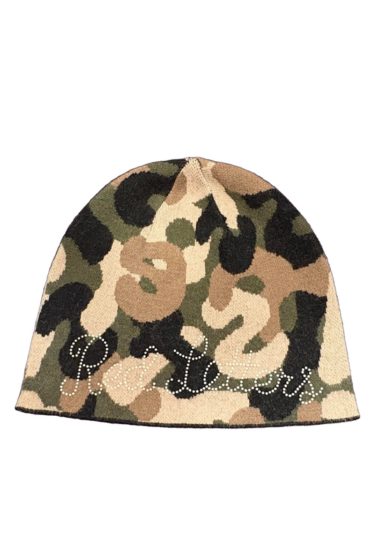 RED LETTERS: CAMOUFLAGE BEANIE