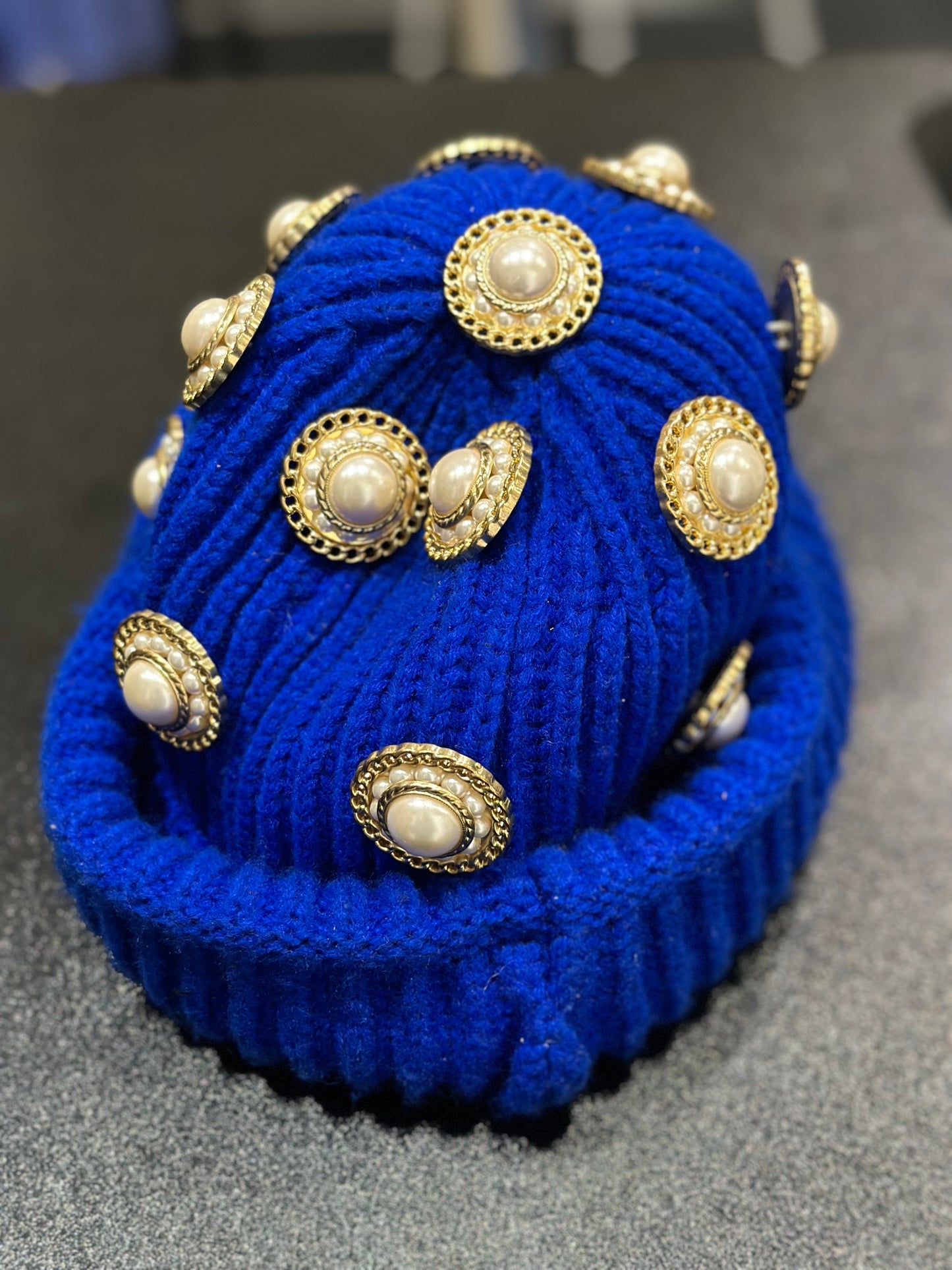 THE ART OF EMJ: PEARLY CROWN SKULLY CAP