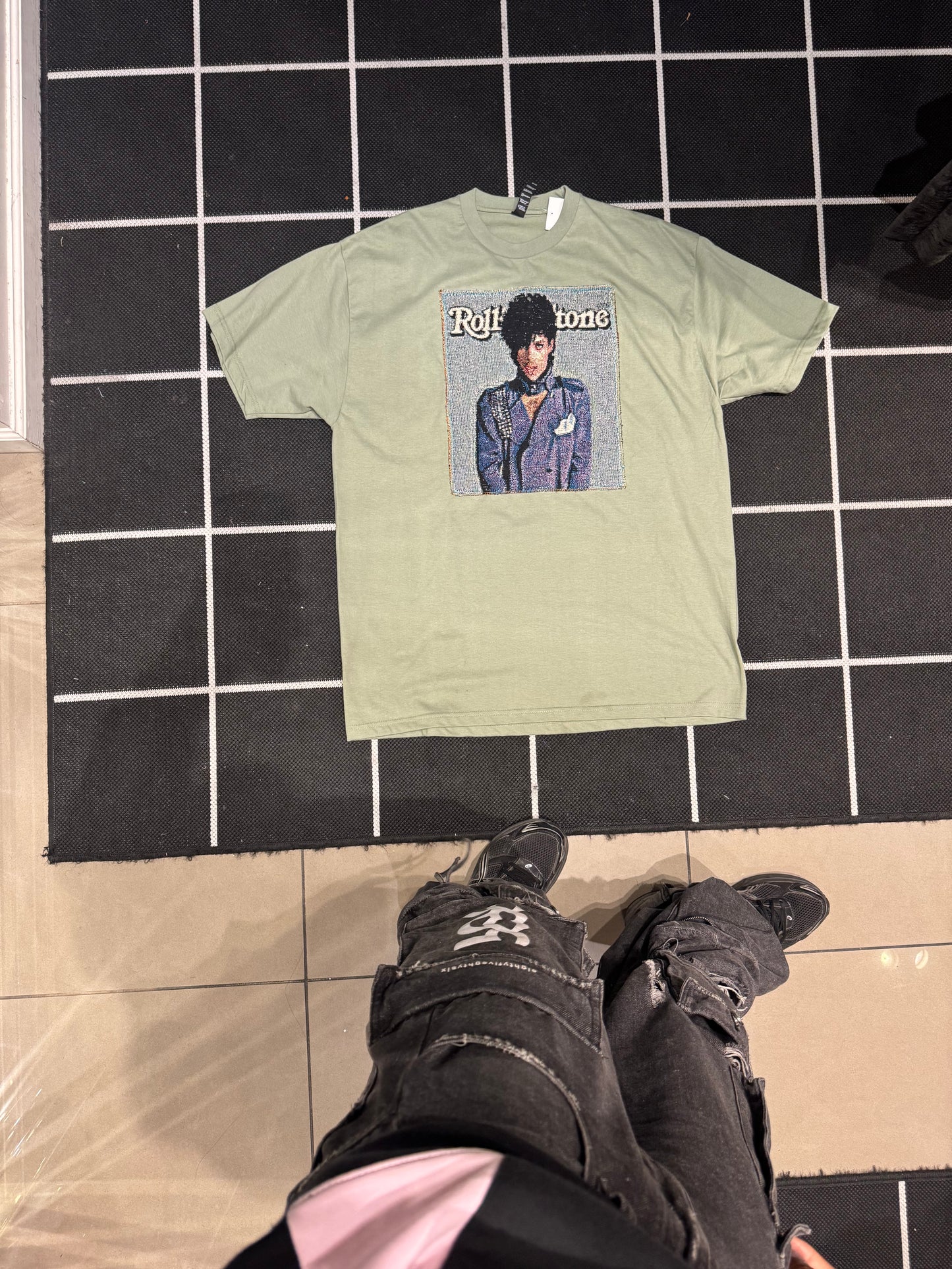 ANGEL GENTLE: TAPESTRY TEE
