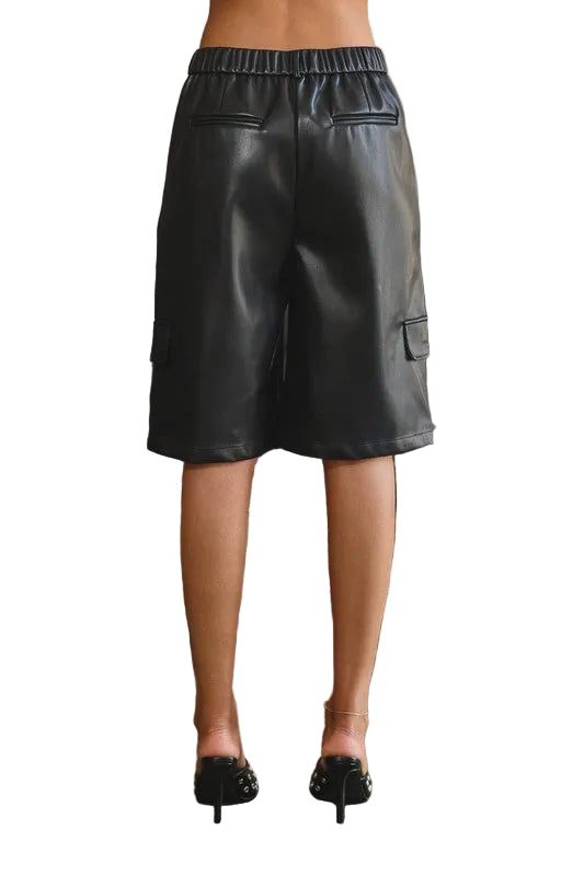 8586: VEGAN LEATHER CARGO BERMUDA SHORTS