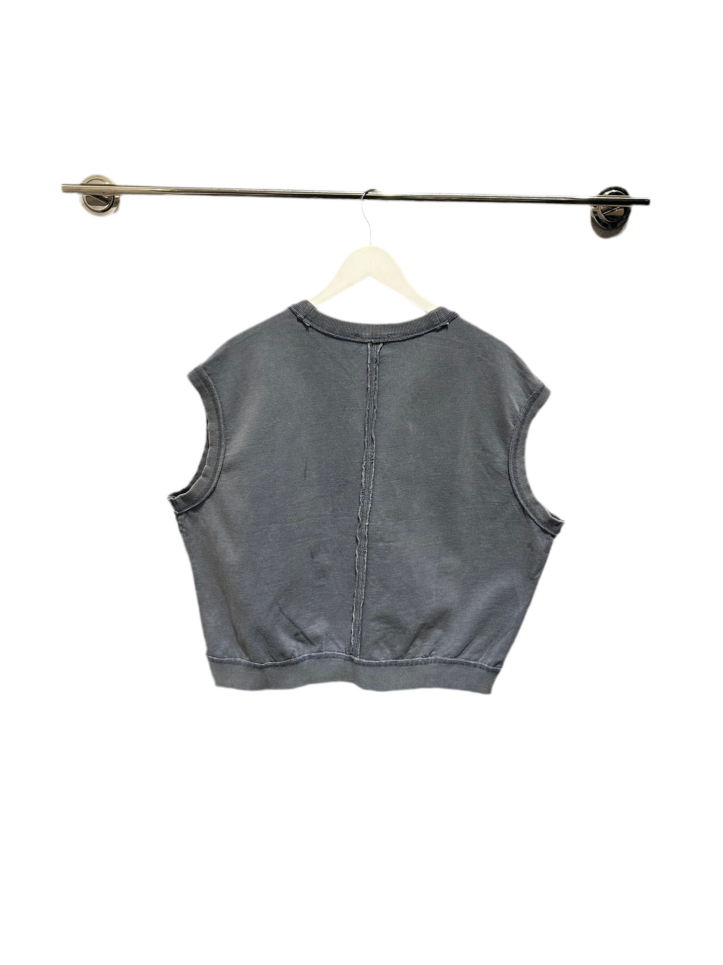 8586 Anniversary Sleeveless VEST