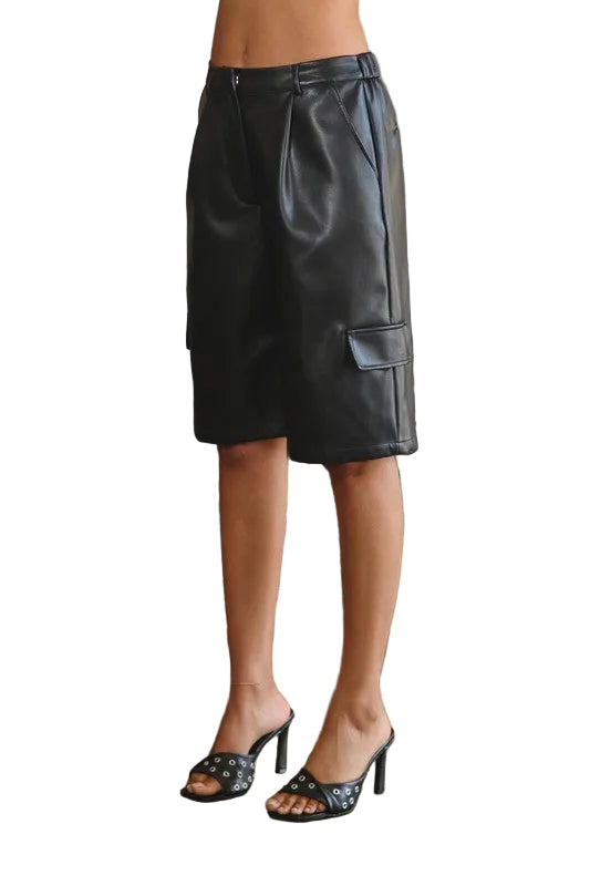8586: VEGAN LEATHER CARGO BERMUDA SHORTS