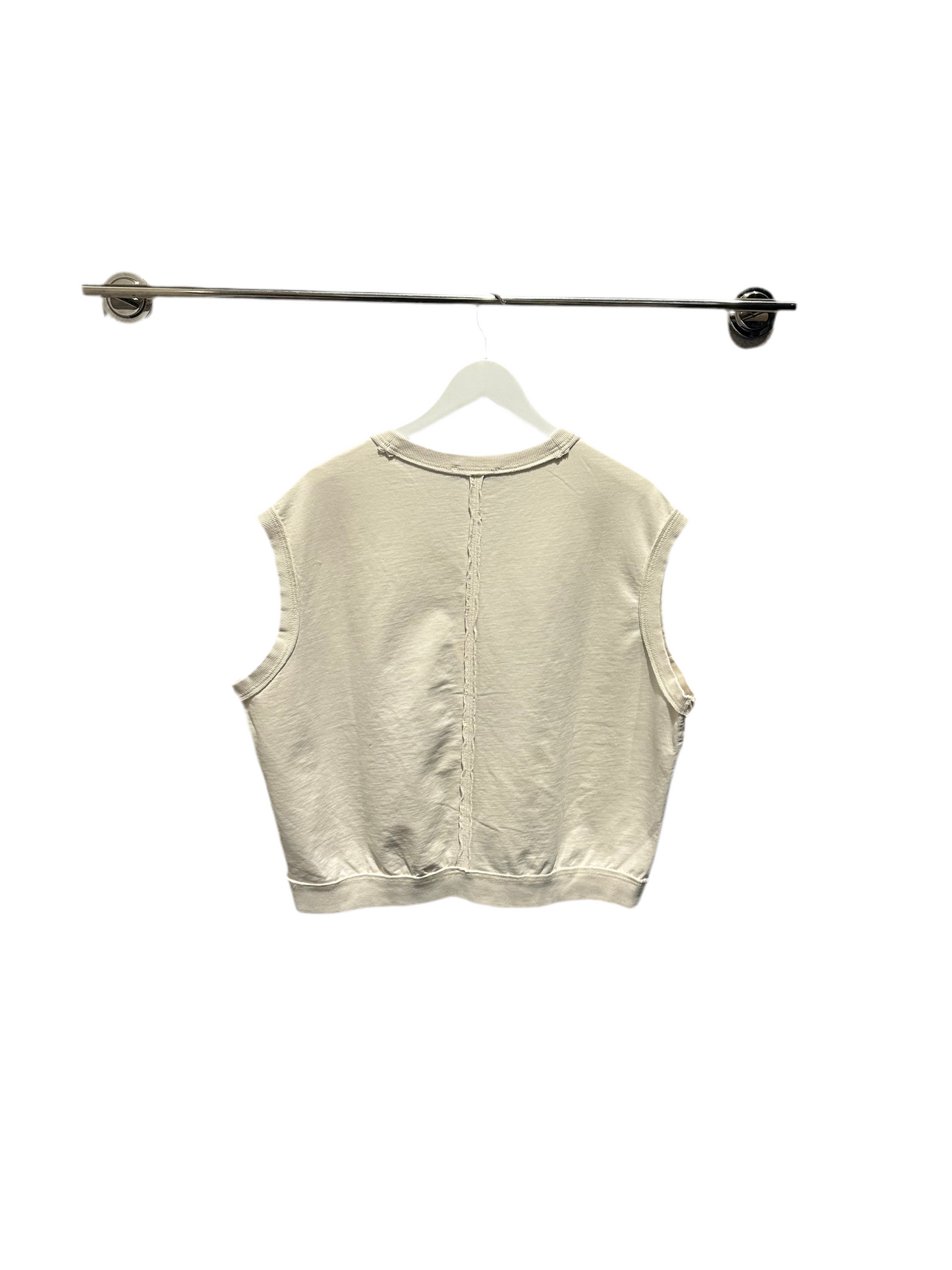 8586 Anniversary Sleeveless VEST
