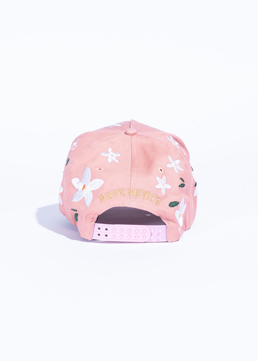 REFERENCE CO: EMBROIDERED FLORAL LA HAT