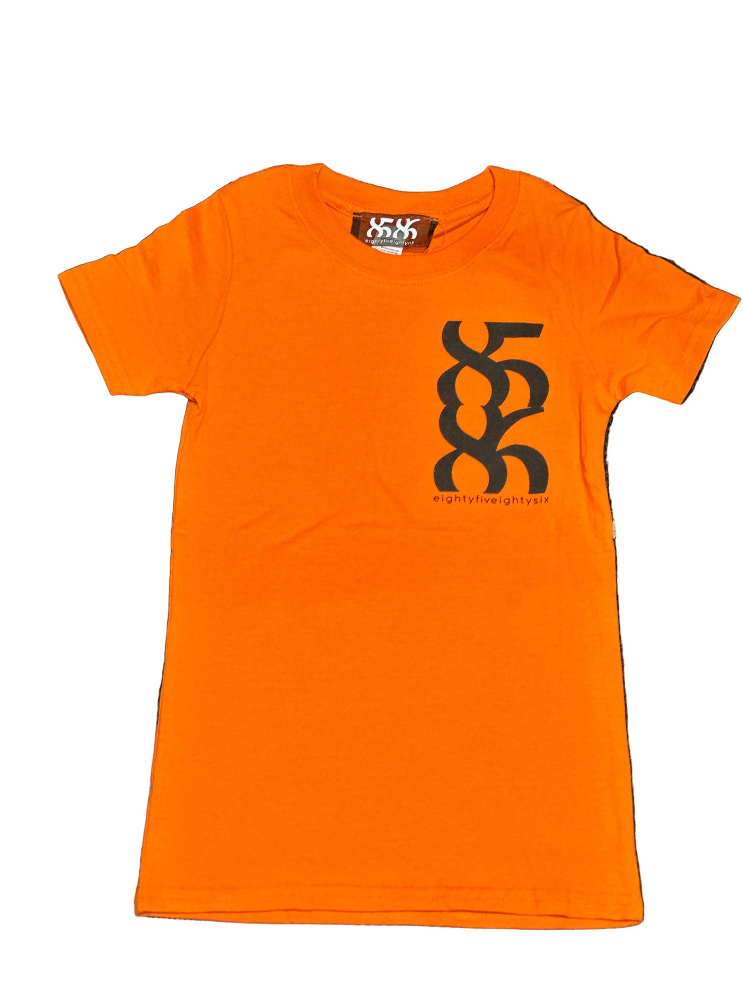 8586: KIDS GRAPHIC LOGO TSHIRT