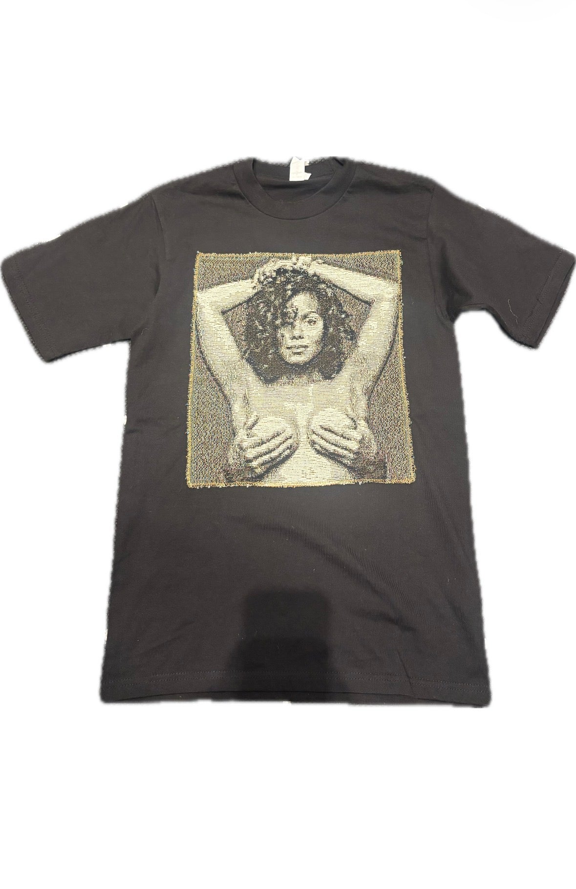 ANGEL GENTLE: BLACK LEGENDARY T-SHIRT