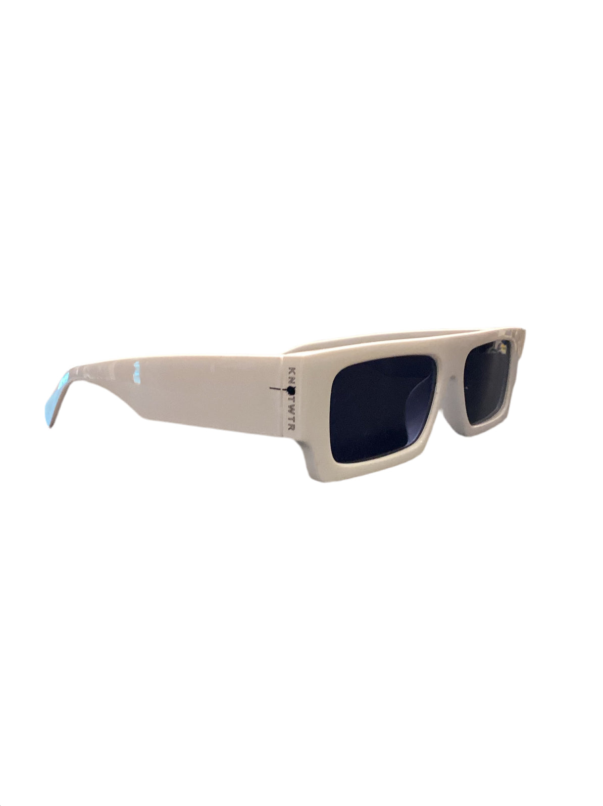 KNOTWTR: SUNGLASSES