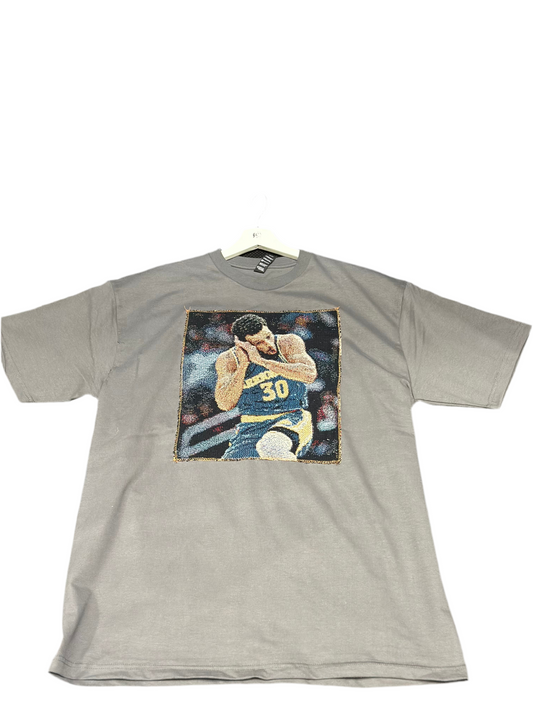 ANGEL GENTLE: STEPH C TAPESTRY GRAPHIC TEE