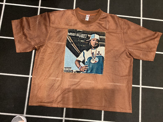 Angel gentle:Missy Elliott mesh tapestry top