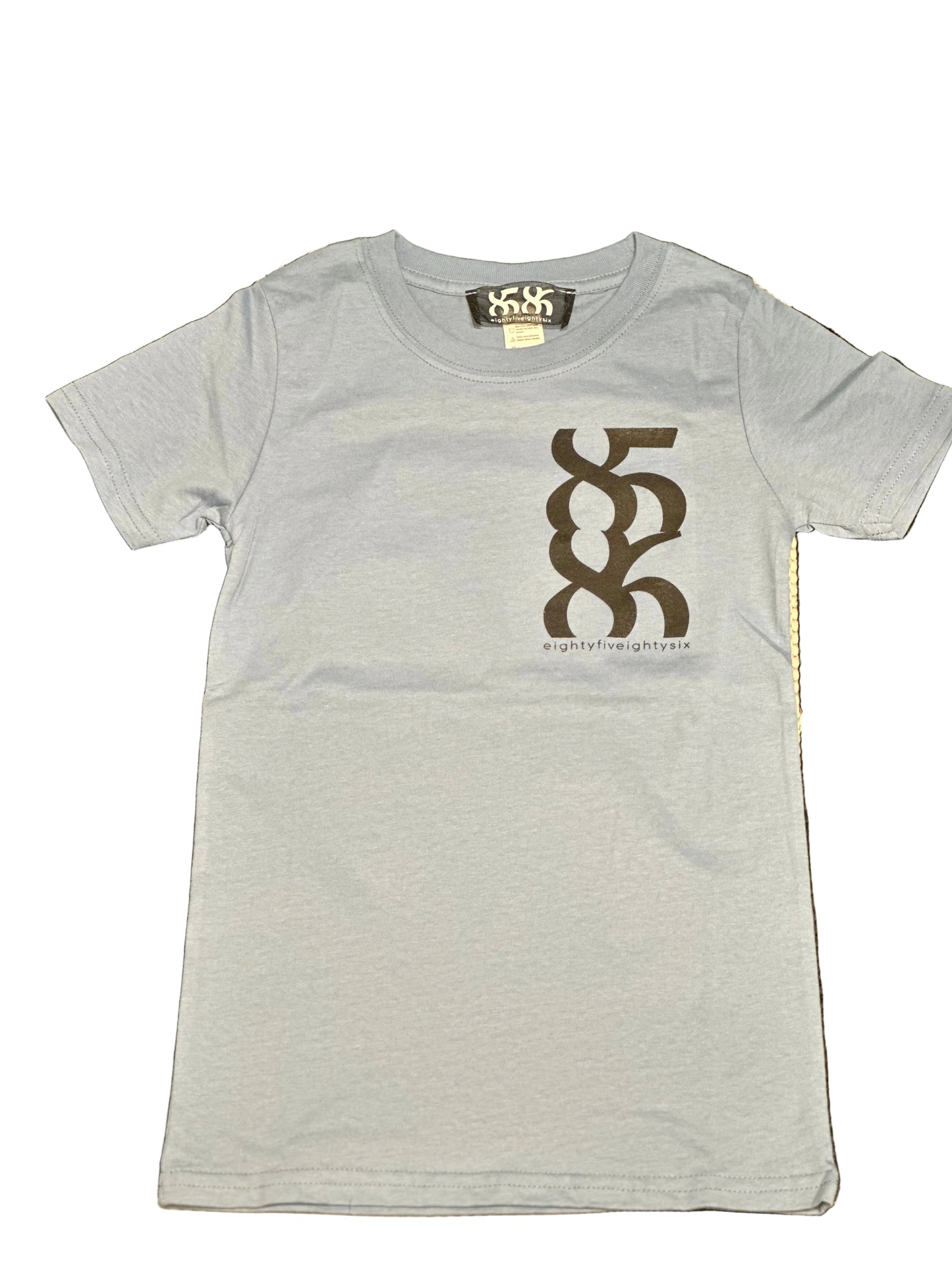 8586: KIDS GRAPHIC LOGO TSHIRT
