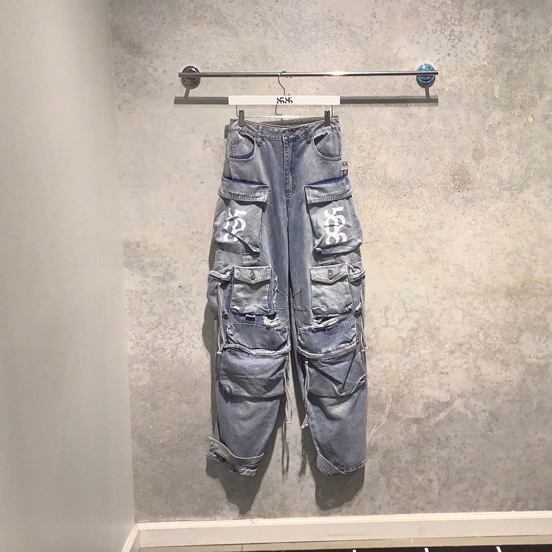 8586 denim cargo jeans (blue denim front view)