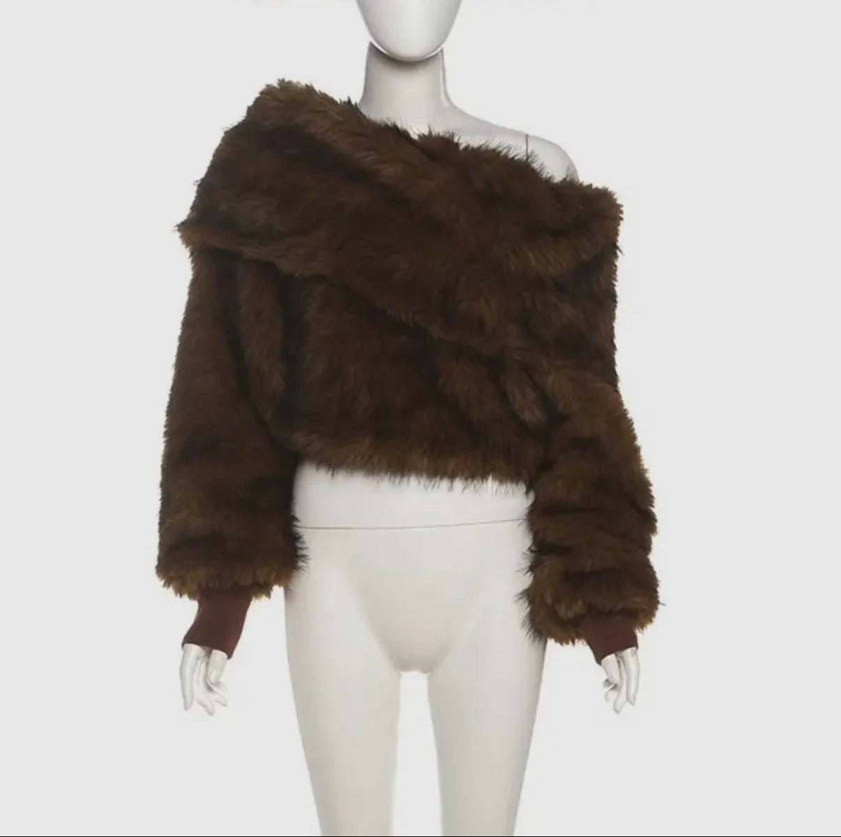 BOHO: OFF THE SHOULDER FAUX FUR TOP