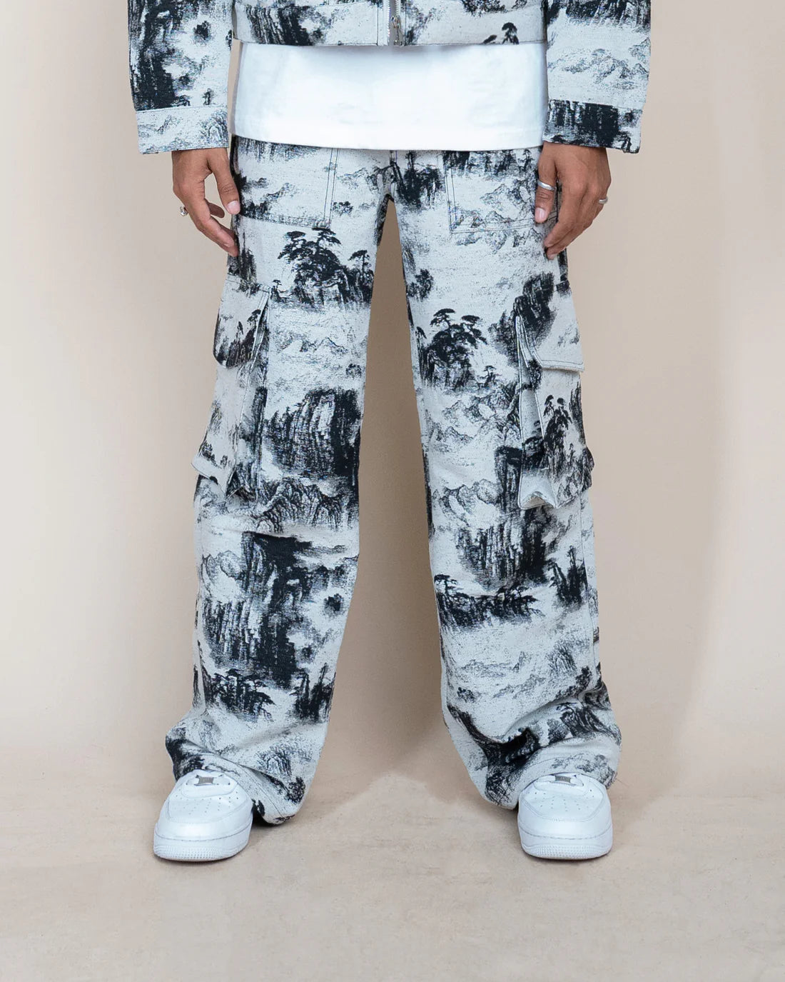 EPTM: TAPESTRY CARGO PANTS