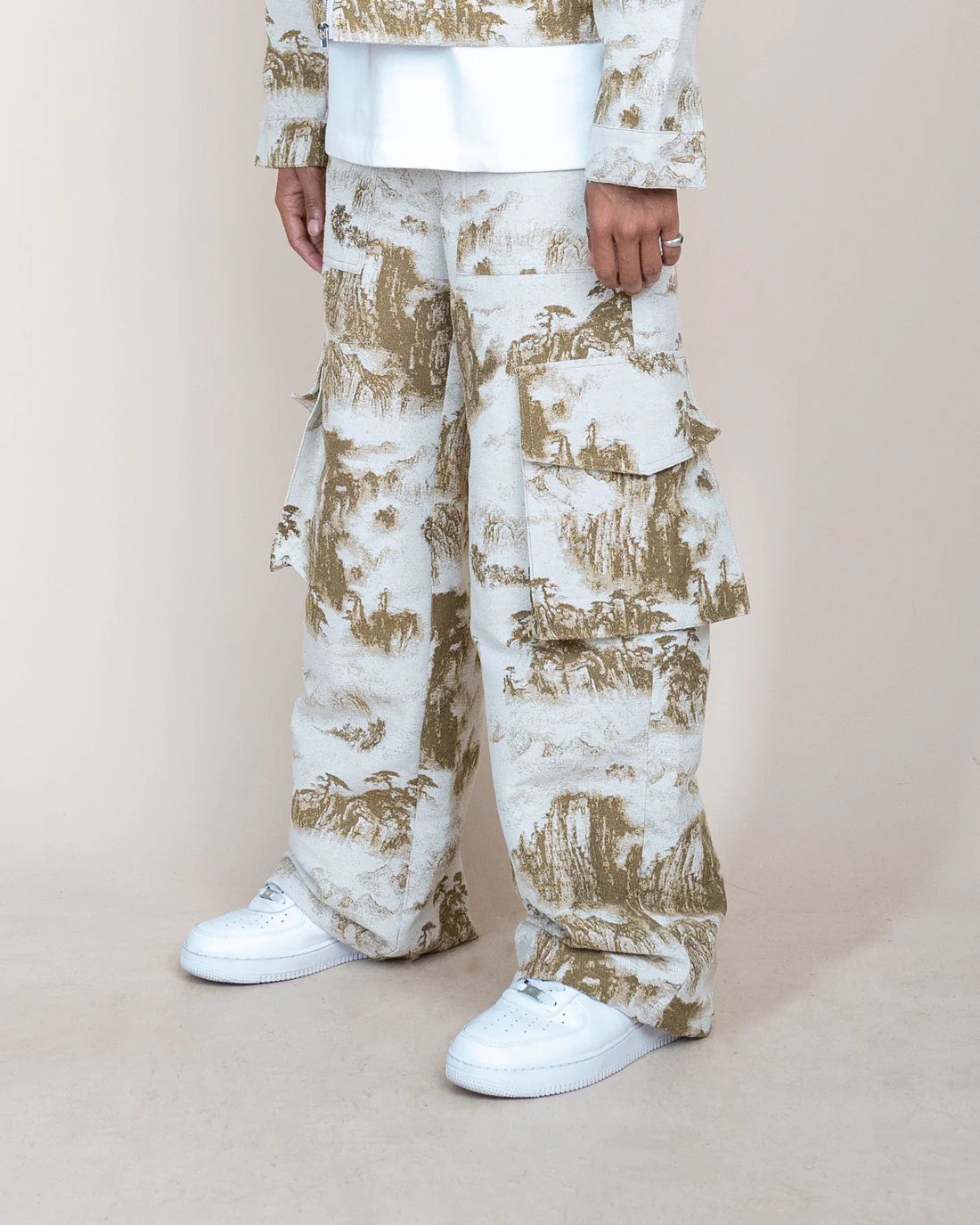 EPTM: TAPESTRY CARGO PANTS