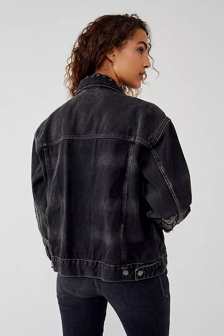 FREE PEOPLE: JOLENE OVERSIZED TRUCKER JACKET