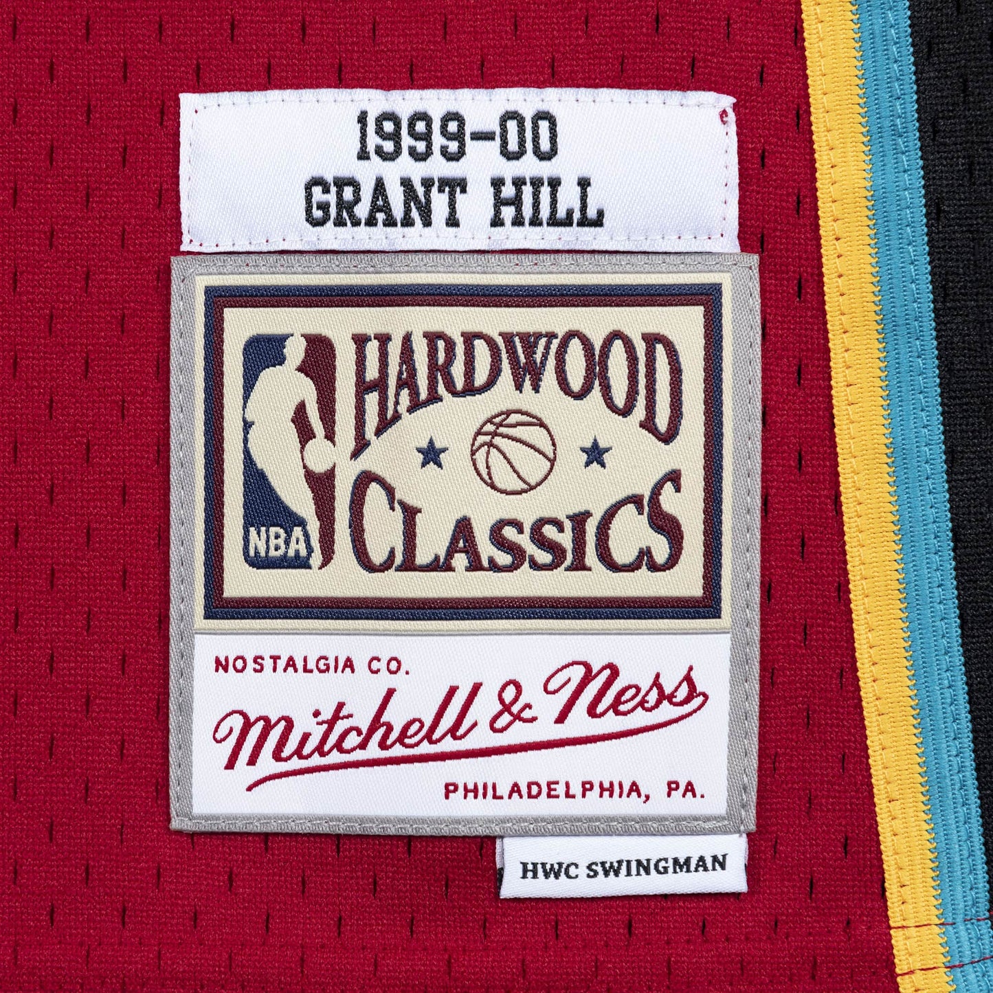 MITCHELL & NESS: GRANT HILL DETROIT PISTONS ALT JERSEY (close up)