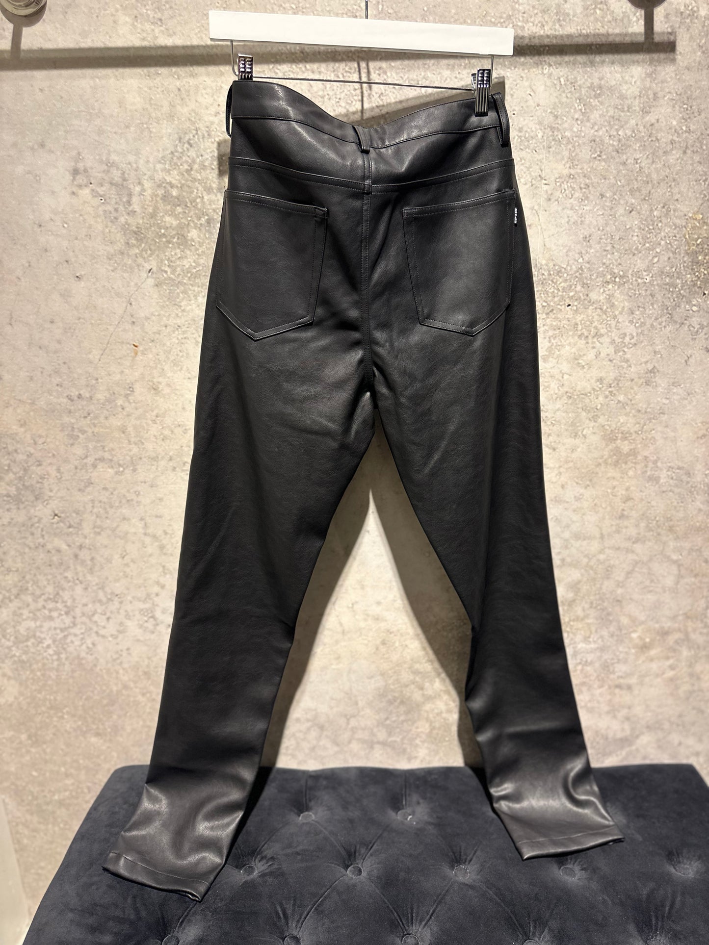 EPTM LEATHER GOPACHI PANTS 2.0 (back view)