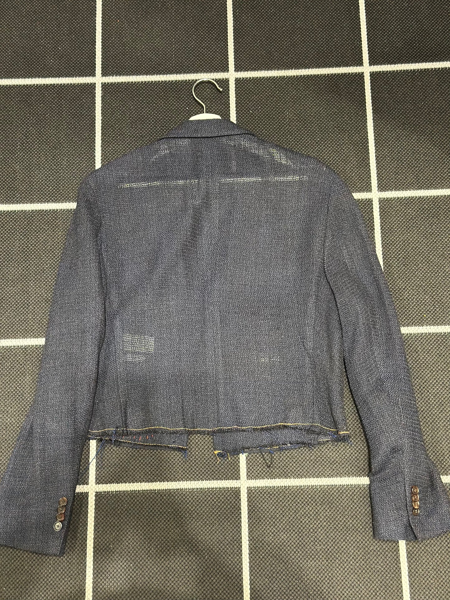 ANGEL GENTLE: UPCLYCLED CROPPED BLAZER