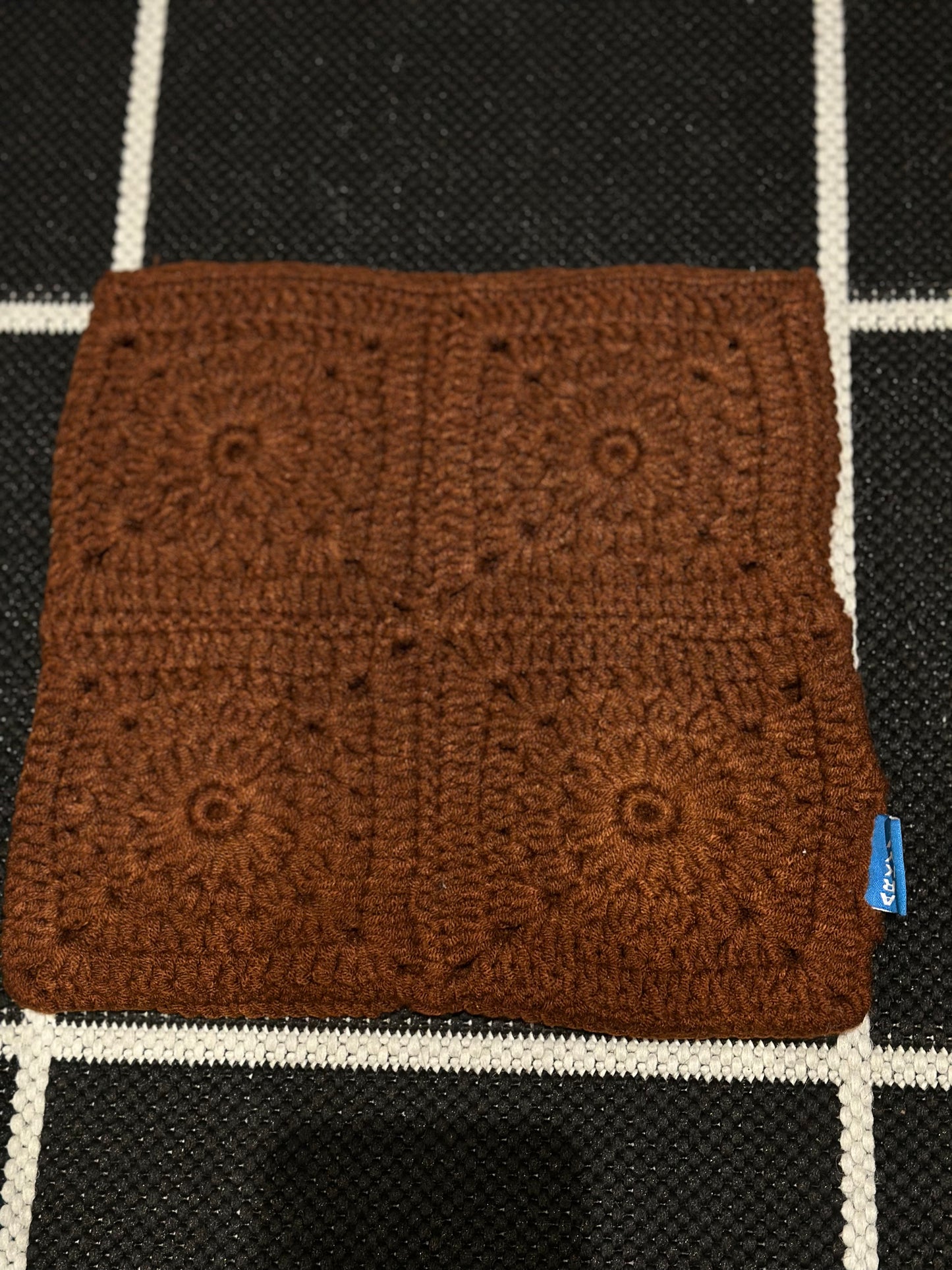 ARKYVE: CROCHET CAT HAT