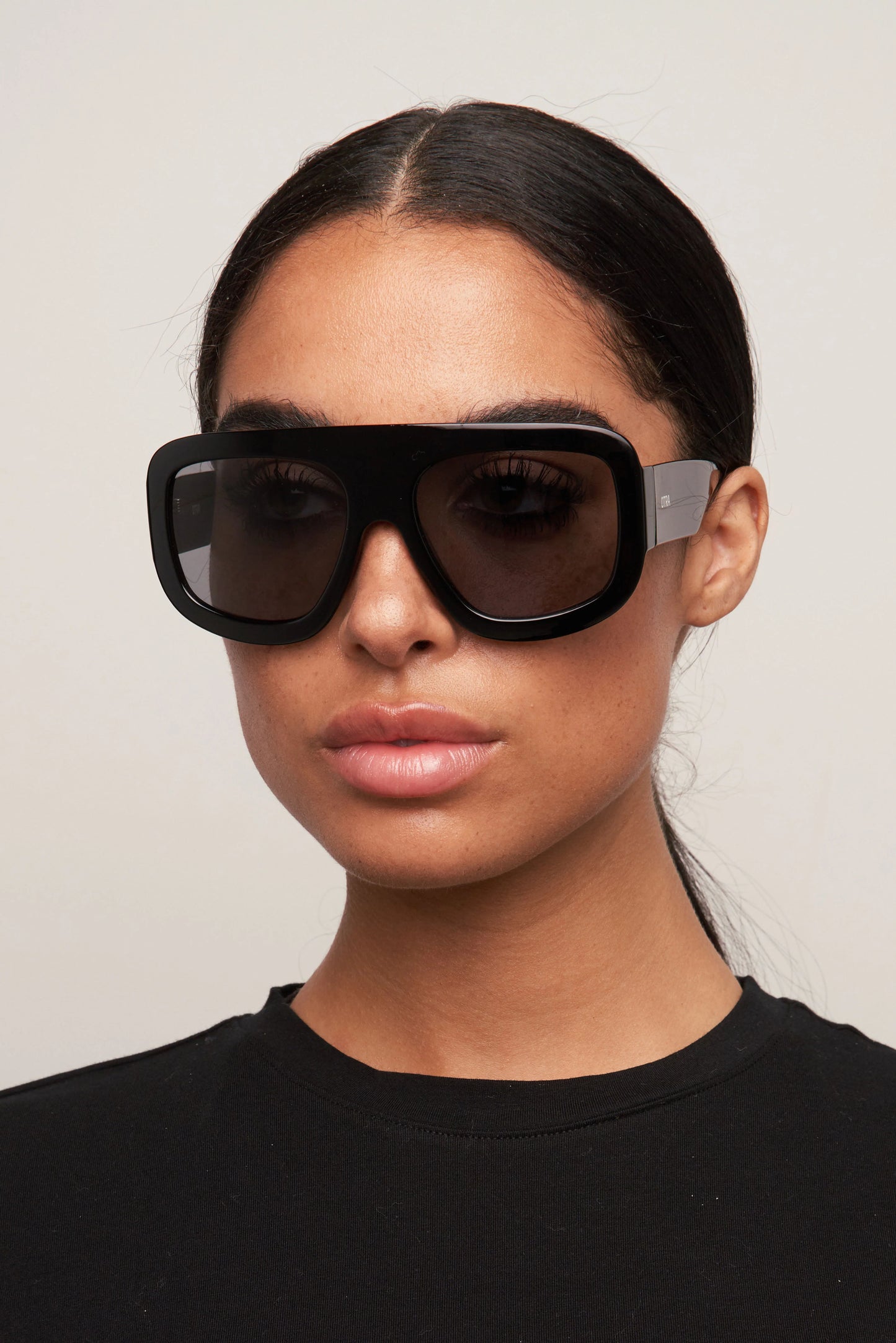 OTRA EYEWEAR: VAIL SUNGLASSES